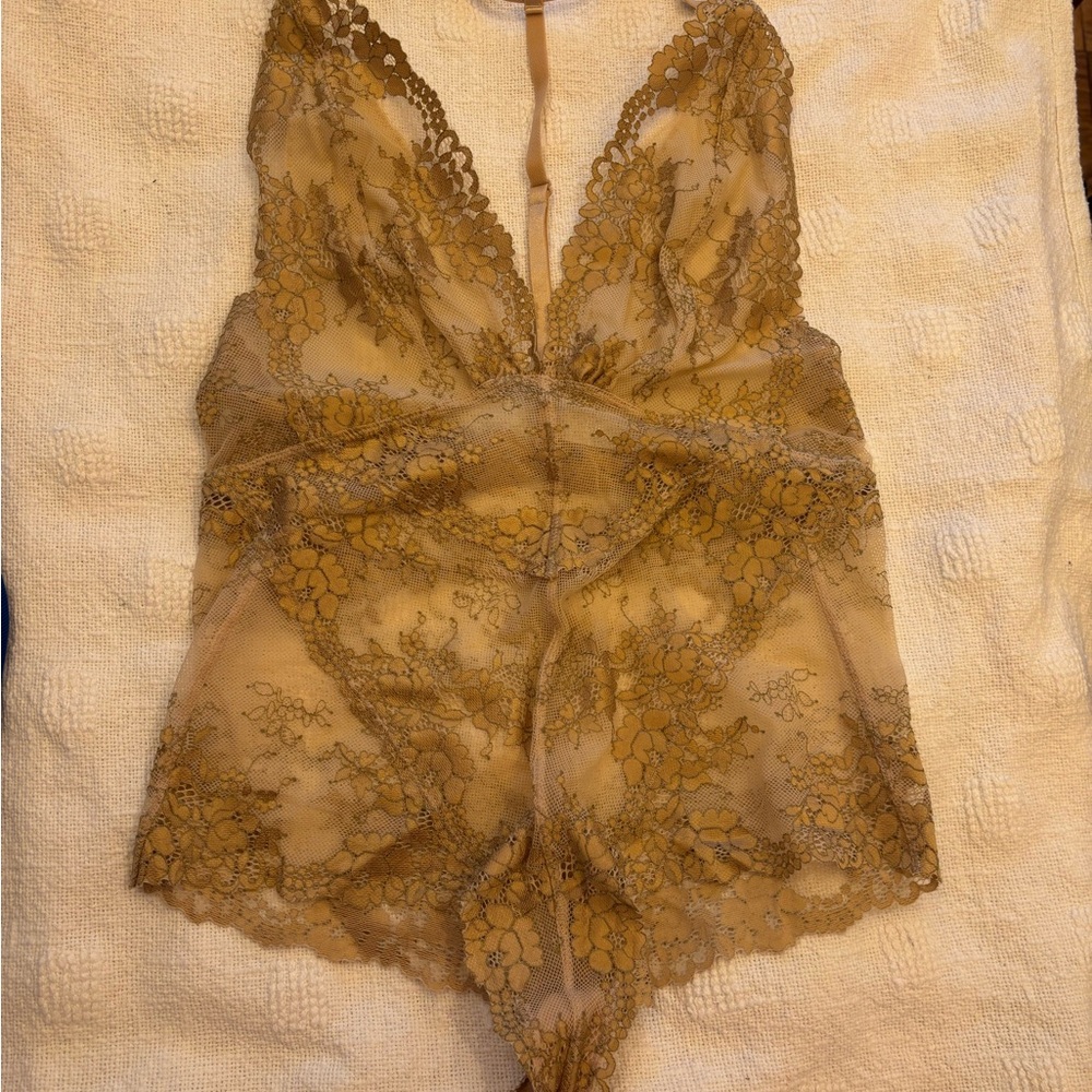 Lace Bodysuit in Tan